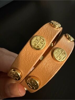 Tory Burch Tan Leather Double-Wrap Logo Bracelet with Gold Accents